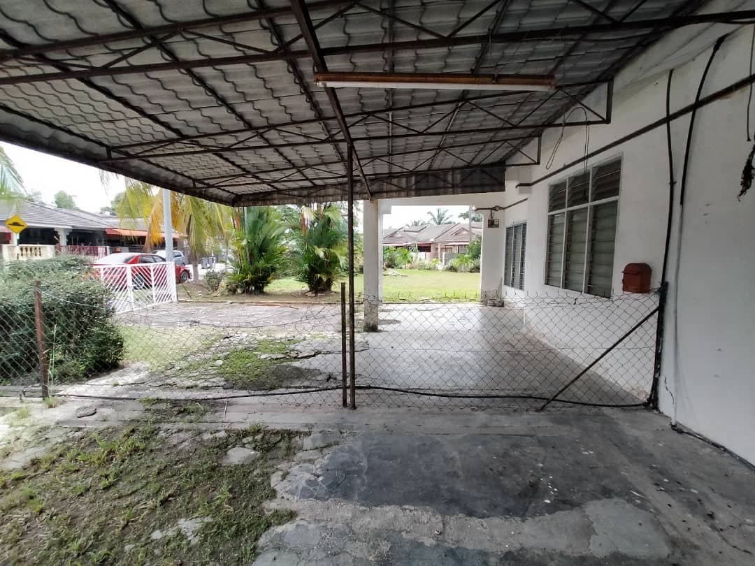 Single Storey Terrace Taman PD Utama - photo 3