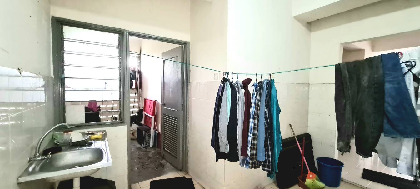 Apartment Dataran Otomobil Seksyen 15, Shah Alam - photo 2