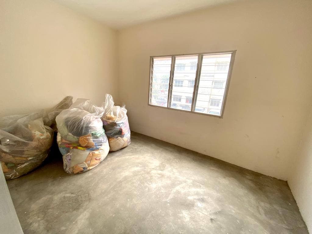 Oakwood Court Apartment - photo 3