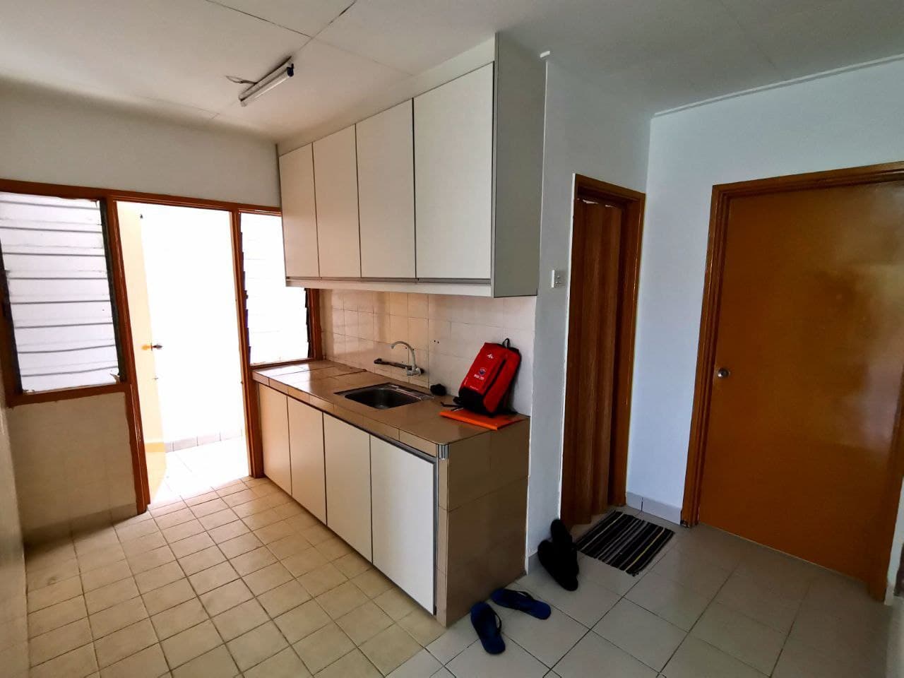 Suria Apartment - photo 3