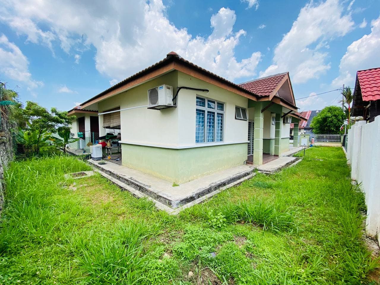 Single Storey Semi D House Taman Desa Sinar Salak - photo 7