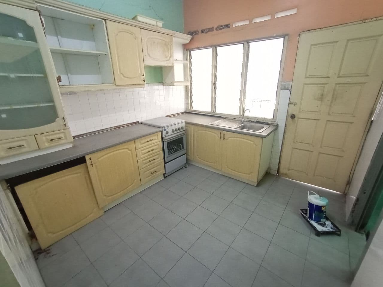 Double Storey Terrace House Taman Seri Sementa - photo 6