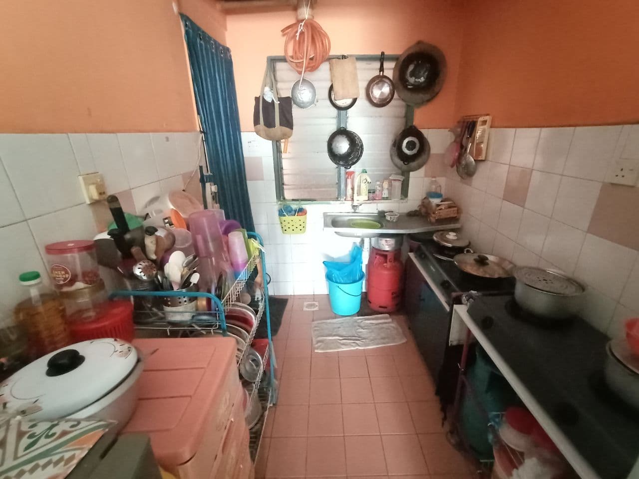 Flat PKNS Seksyen 7 - photo 2