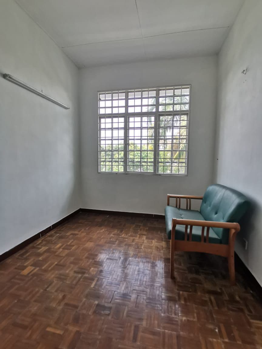 Double Storey Terrace Corner Lot Naluri Sukma - photo 11