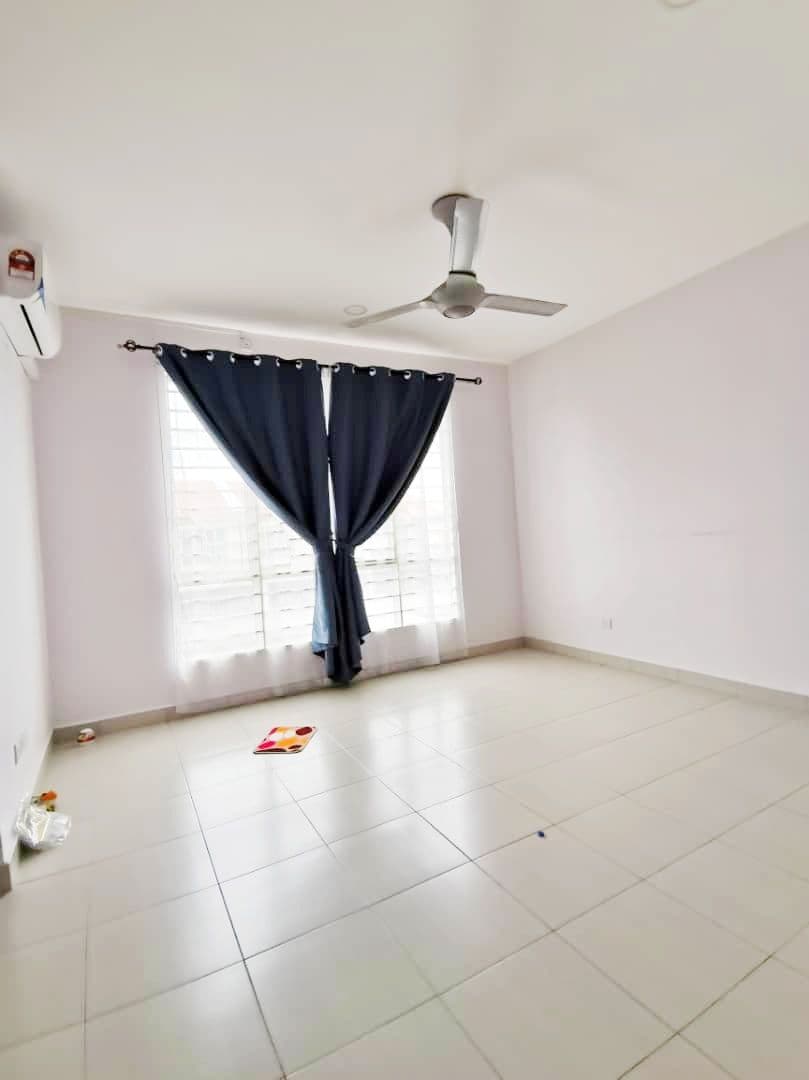 Double Storey Terrace Parkland - photo 10