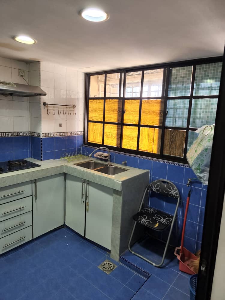 Sri Jati 1 969sf 3room 2parking Reno Fully Furnish - photo 3