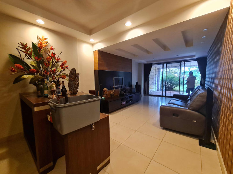 Vistaria Residences 25 Storey End Lot House 3162s - photo 8