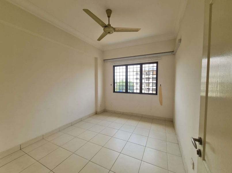 Puchong Jaya Avilla Apartment 968sf Reno Partly Fu - photo 8