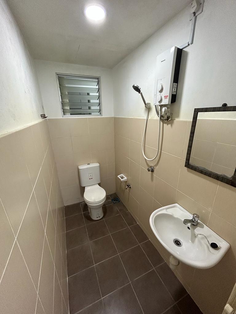 Pangsapuri Seri Utama Apt 900sf 3room Partly Furni - photo 8