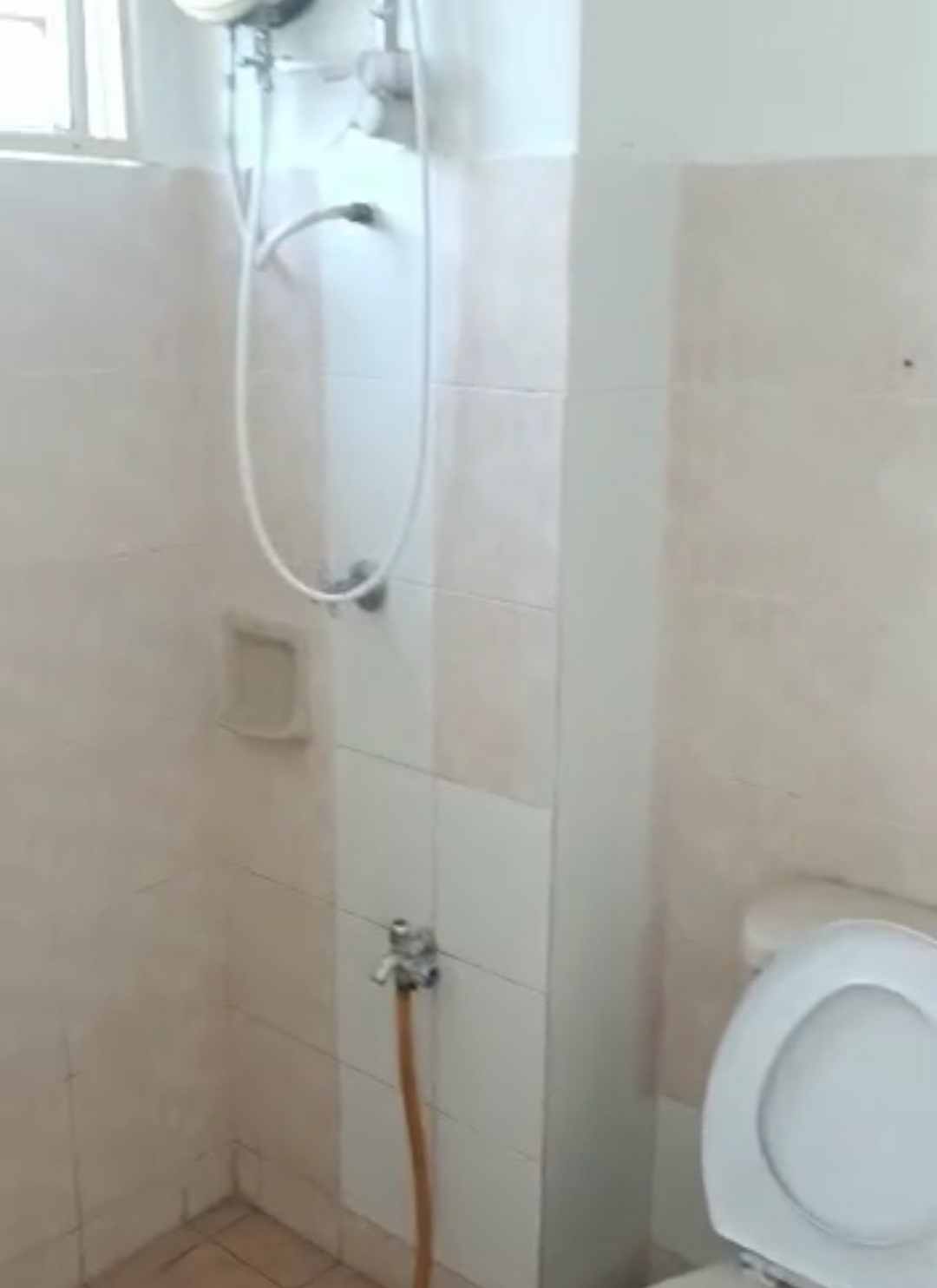 Puchong Nilam Puri Condo 915sf 3rooms 1 Parking Pa - photo 9