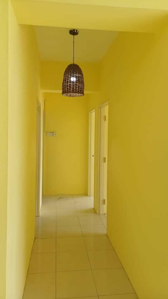 The Heron 909sf 3room Partly Furnished Just Refurb - photo 3