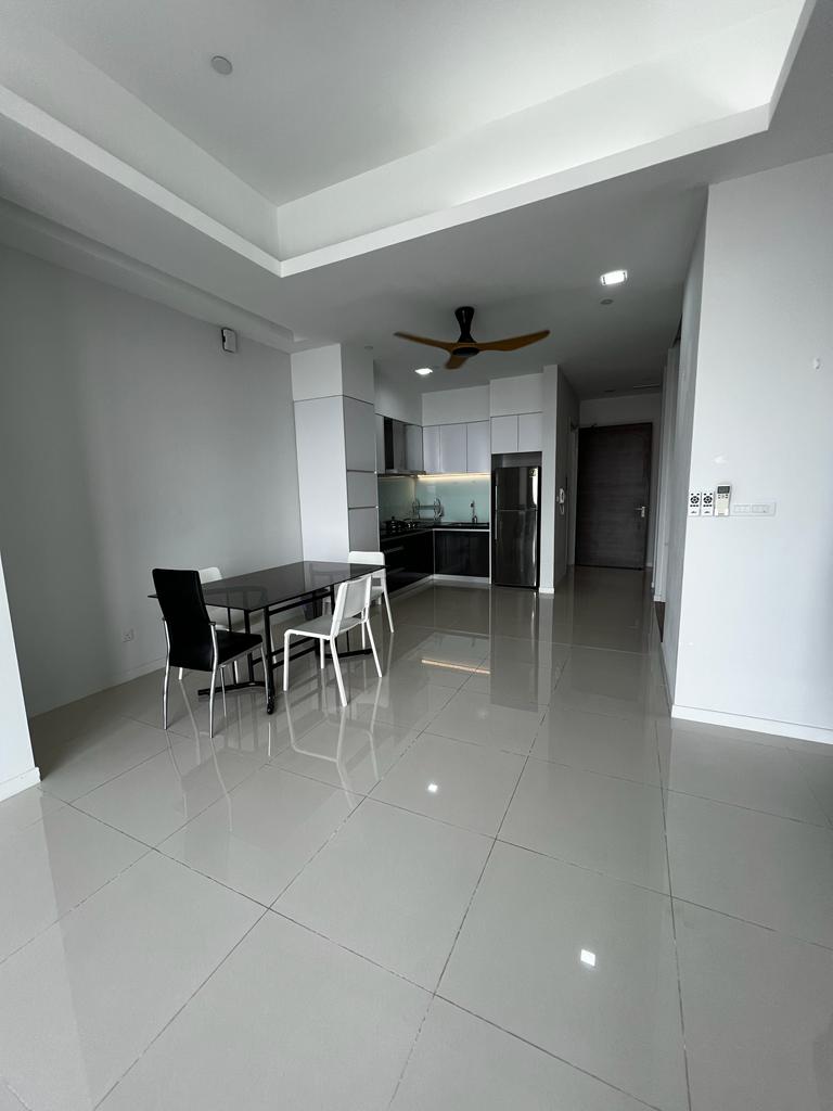 The Azure Residence 945sf 2room 2bath 2car Furnish - photo 2