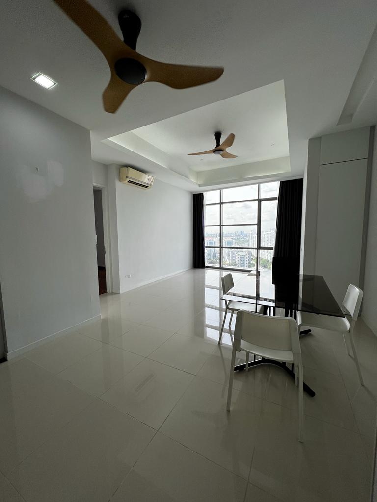 The Azure Residence 945sf 2room 2bath 2car Furnish - photo 3