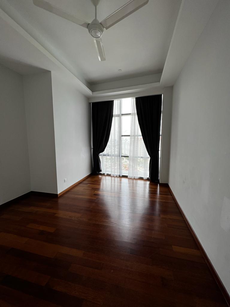 The Azure Residence 945sf 2room 2bath 2car Furnish - photo 8