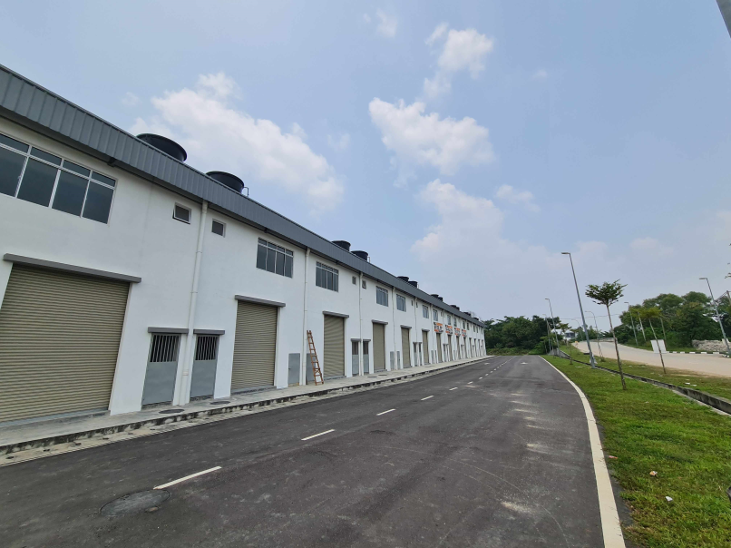 Puchong One and Half Storey Terrace Brand New Fact - photo 11