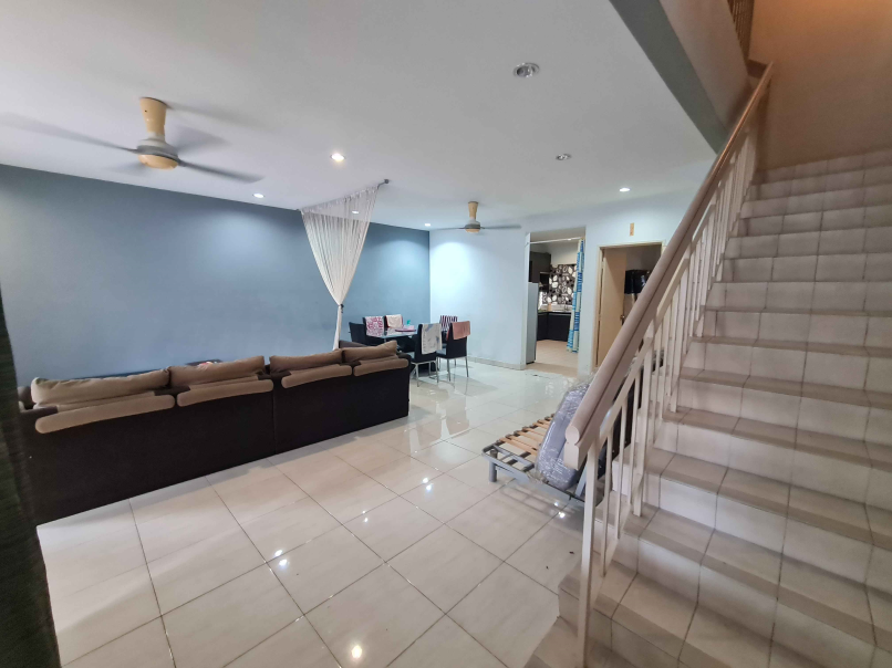 Taman Mutiara Puchong 2 Storey Terrace House 22x80 - photo 4