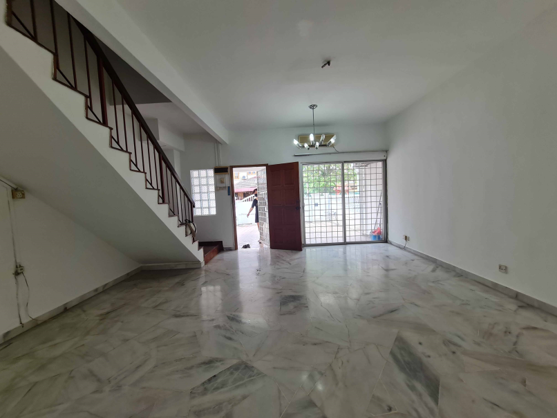 Puchong Taman Wawasan 2-Sty House 18x65sf Kitchen - photo 8