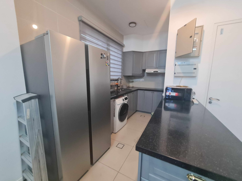 Waltz Residences 948sf 3rooms 2 parking Fully Furn - photo 3
