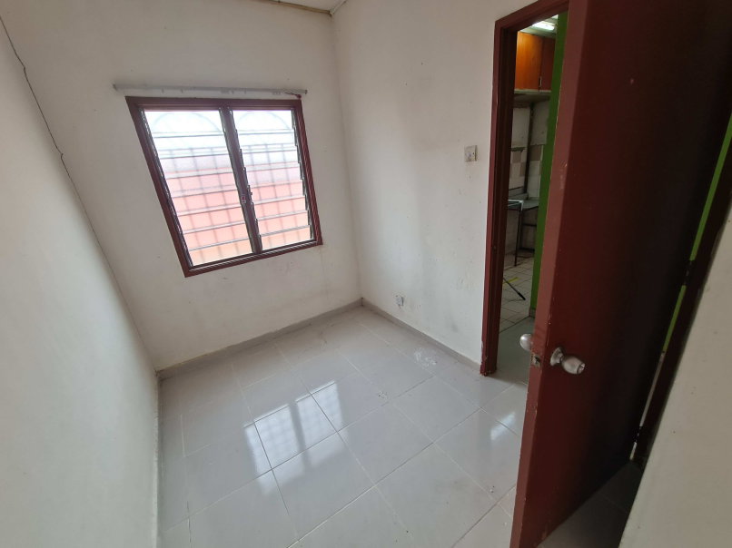 Bandar Kinrara 1-Sty Terrace House Freehold 20x55s - photo 8