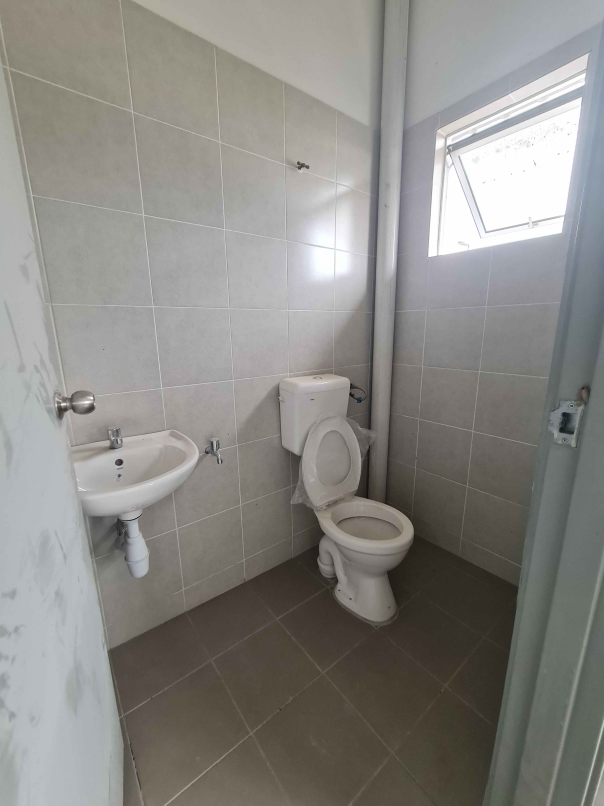 Puchong One and Half Storey Terrace Brand New Fact - photo 10
