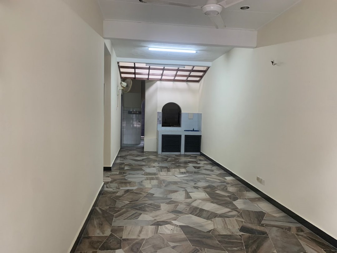 Puchong 1-Sty Terrace House 2830sf Kitchen Extende - photo 2
