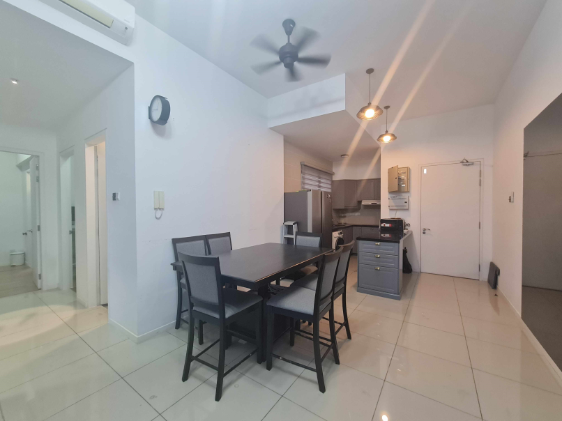 Waltz Residences 948sf 3rooms 2 parking Fully Furn - photo 3
