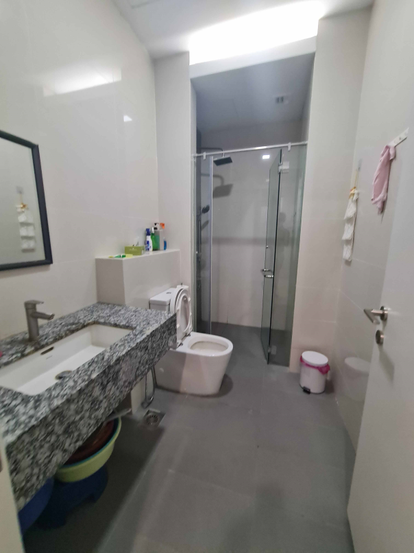 The Azure Residence 945sf 2room 2bath 2car Furnish - photo 10