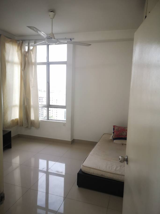 The Arc Condominium Freehold 1021sf 4rooms Tenante - photo 9
