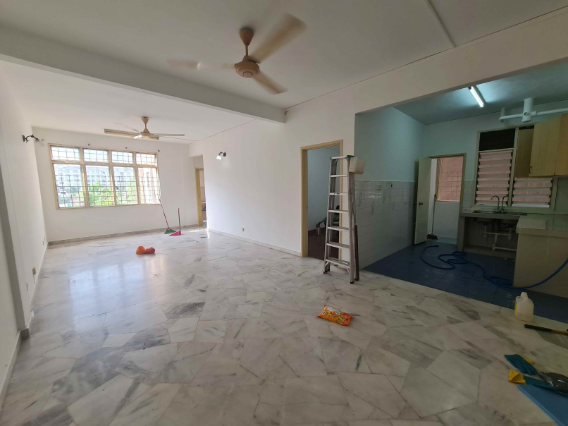 Subang Court 8 Apt 1033sf 3room 2bath Partly Furni - photo 3