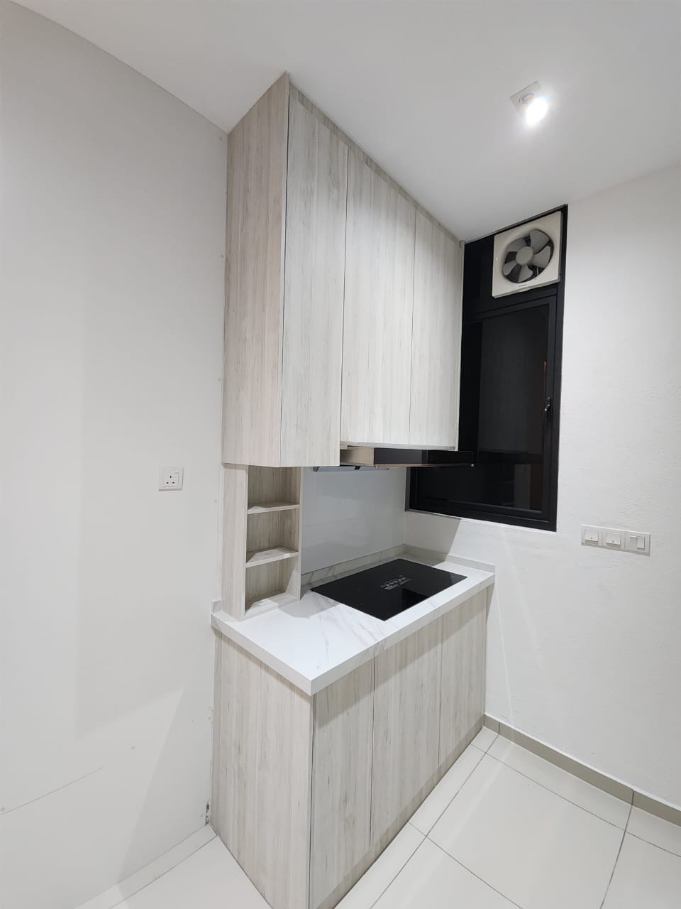 Le Pavilion 990sf 3room Furnished Just Refurbish P - photo 4