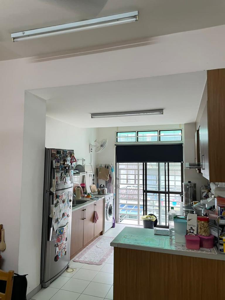 Bukit Puchong Townhouse Upper Floor with Balcony 1 - photo 2