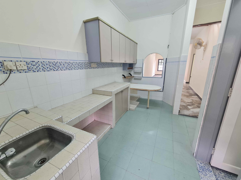 Puchong 1-Sty Terrace House 2830sf Taman Kinrara - photo 8