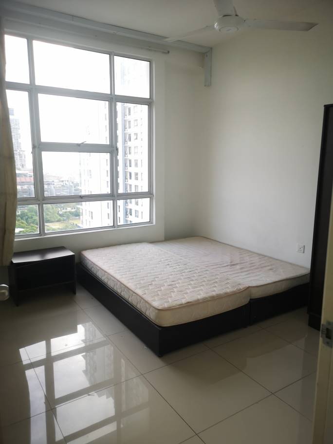 The Arc Condominium Freehold 1021sf 4rooms Tenante - photo 8