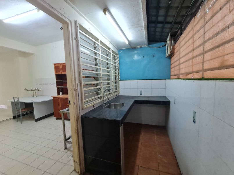 Taman Mutiara Puchong 25 Storey House 22x80sf Ext - photo 8