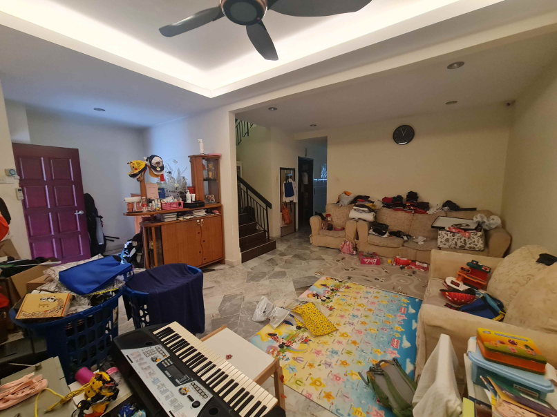 Bandar Kinrara House ...