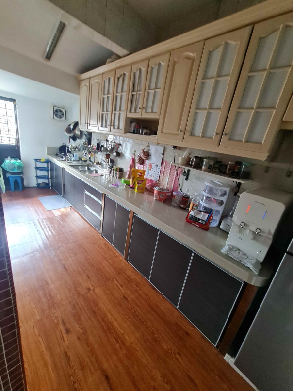 Bandar Kinrara 1 Storey House 20x65sf Reno Facing - photo 2