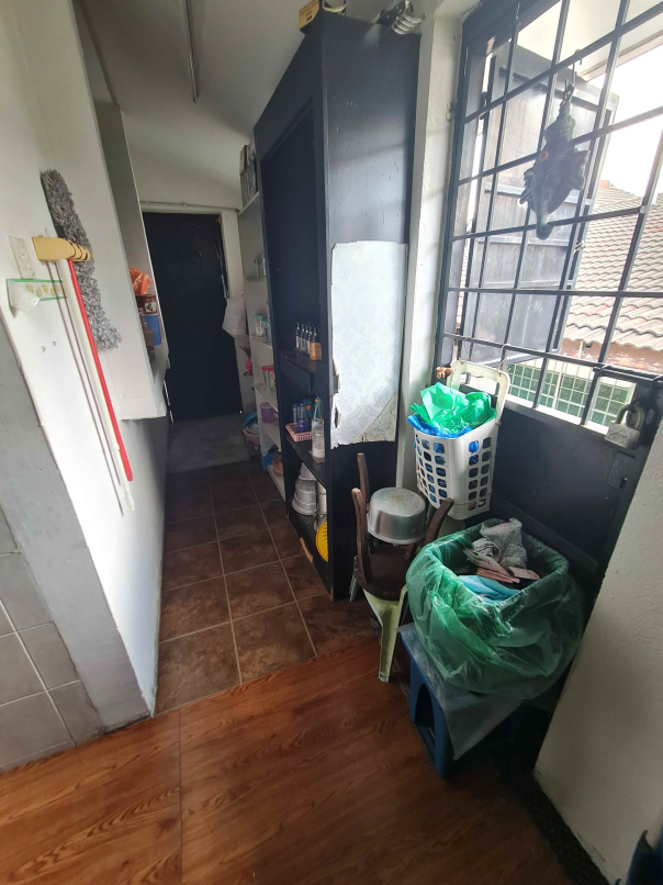Bandar Kinrara 1 Storey House 20x65sf Reno Facing - photo 3