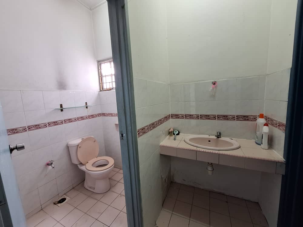 Bukit Puchong 2 Storey Terrace House 22x75sf Basic - photo 10