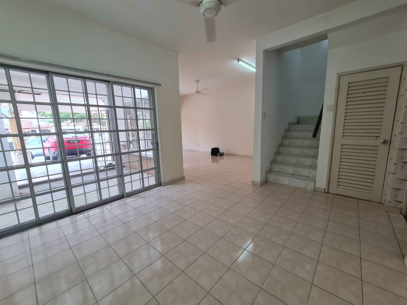 Bukit Puchong 2-Sty Terrace House 22x75sf Basic Te - photo 3
