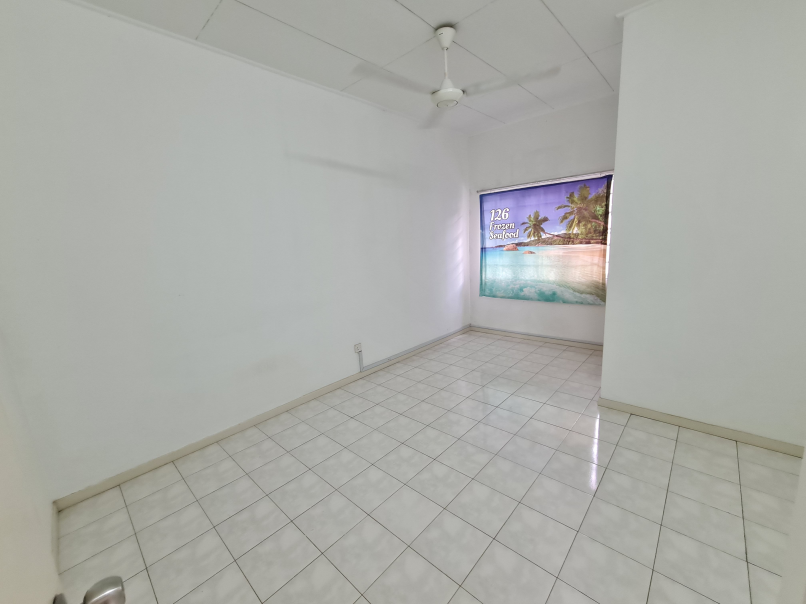 Bukit Puchong 2-Sty Terrace House 22x75sf Basic Te - photo 11