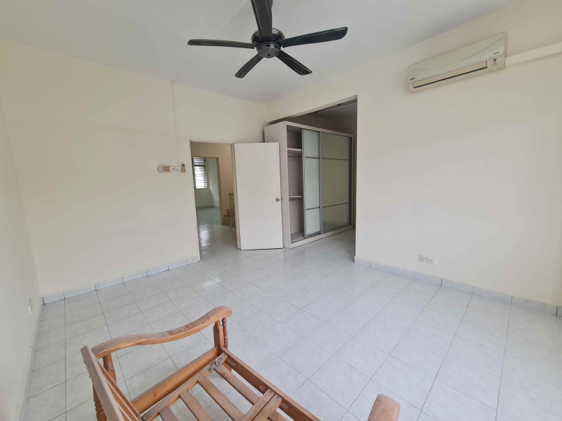 Taman Mutiara Puchong 25 Storey House 22x80sf Ext - photo 13