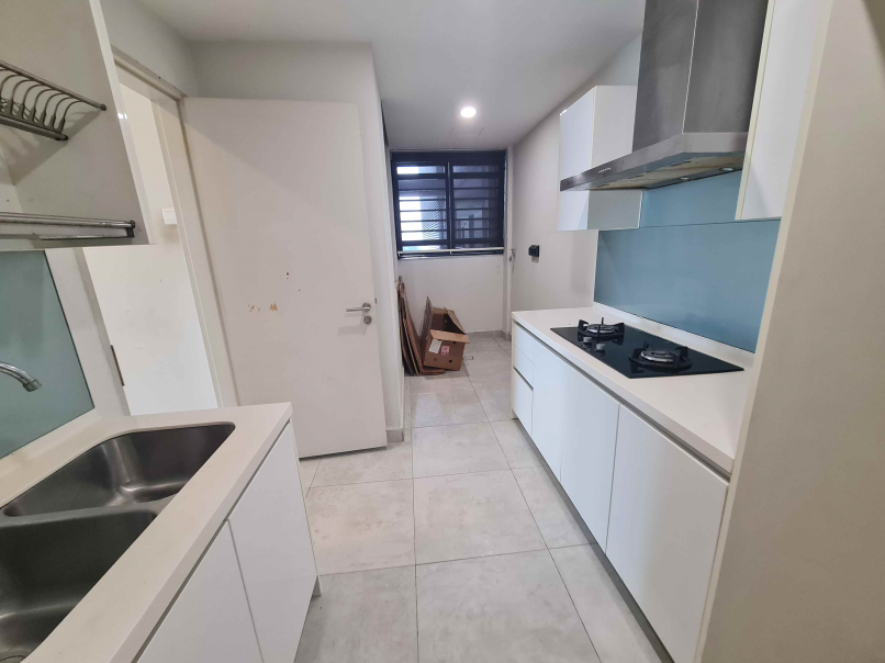 Verde Condo 1512sf 3room 2bath 2parking Partly Fur - photo 4