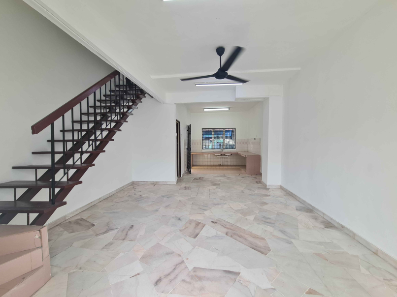 Puchong Jaya Freehold 2 Storey Terrace House 15x55 - photo 3