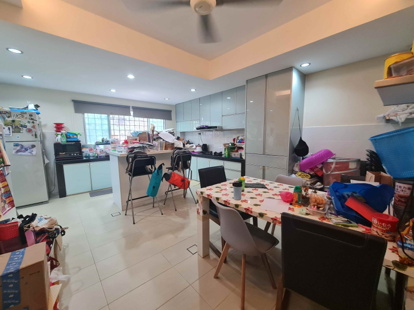 Bandar Kinrara House 22x70sf Kitchen Full Extend - photo 3