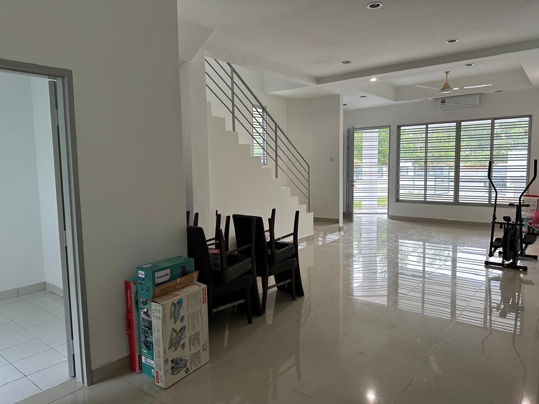 taman tasik prima Ground Floor 25x80sf Corner Gate - photo 4