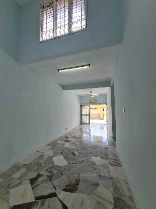 Puchong 1-sty terrace house 20x70sf face empty lan - photo 3