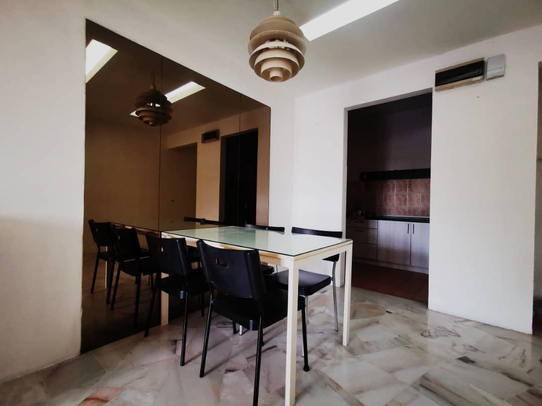 Saraka Apartment Freehold 900sf 3room 1car Reno Pu - photo 2