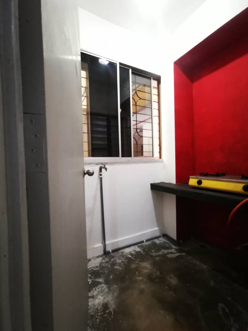 Saraka Apartment Freehold 900sf 3room 1car Reno Pu - photo 7