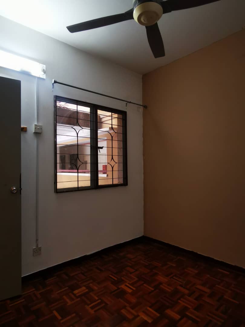 Saraka Apartment Freehold 900sf 3room 1car Reno Pu - photo 13
