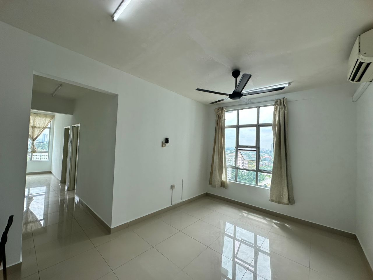 The Arc Condominium 1021sf 4rooms Semi Furniture V - photo 3